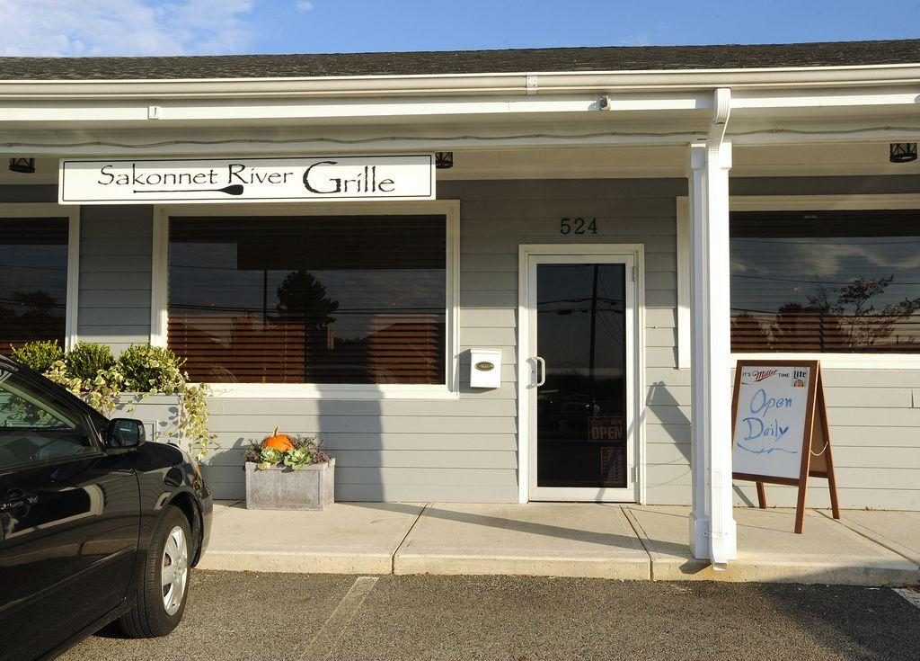 Front of Sakonnet River Grille